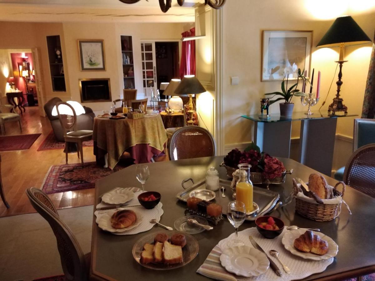 Maison Epellius Collonges-au-Mont-dʼOr Екстериор снимка