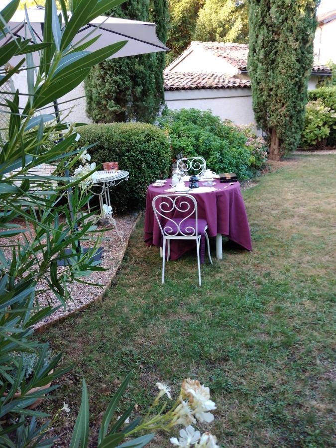 Maison Epellius Collonges-au-Mont-dʼOr Екстериор снимка