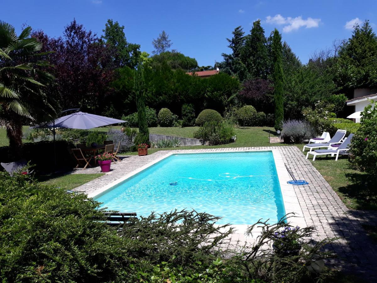 Maison Epellius Collonges-au-Mont-dʼOr Екстериор снимка