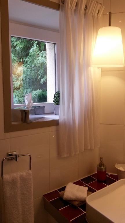 Maison Epellius Collonges-au-Mont-dʼOr Екстериор снимка